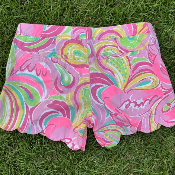 Lilly Pulitzer Buttercup Scallop Hem Shorts Pink Multi Print Size 6 - Picture 5 of 5